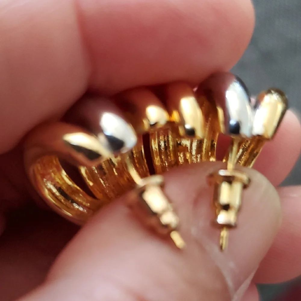 Two Tone Triple Hoop Earrings Gold Silver Mixed Metal Chunky J-Hoops Post Back